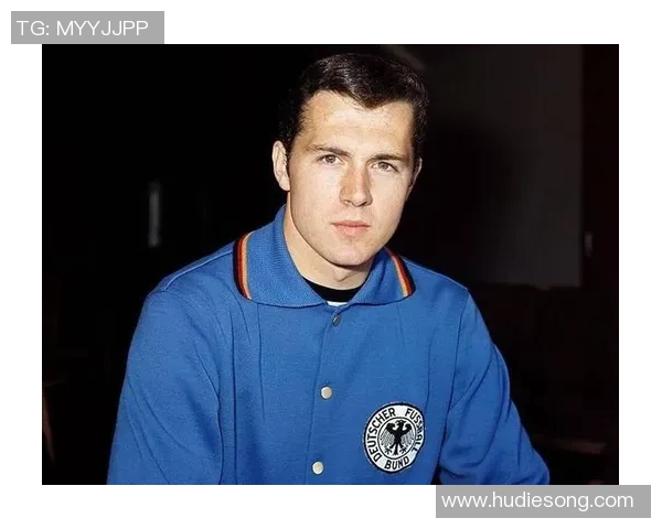 百大足球明星盘点:他们如何改变了足球历史与未来 百大足球明星盘点:他们如何改变了足球历史与未来